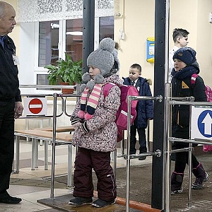 Изображение новости Во владимирской прокуратуре разъяснили, что охранять детей должна не школа